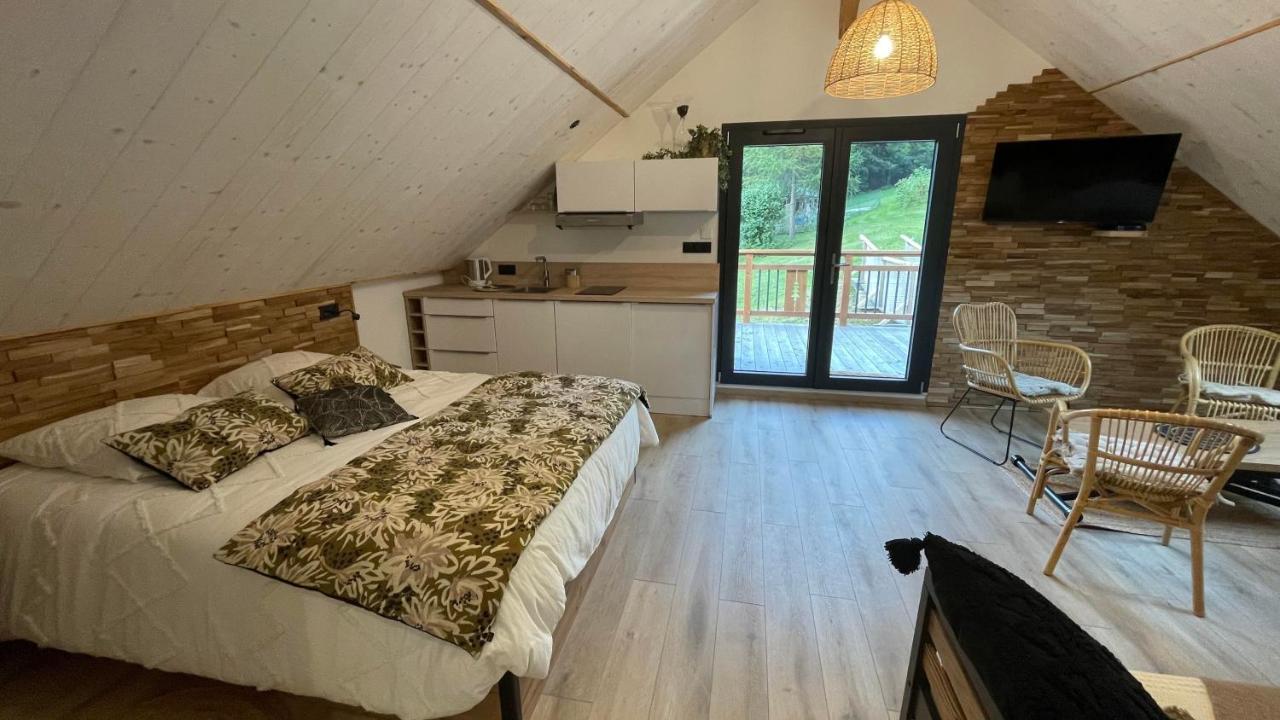 ألبيز-مونتروند Chambres D'Hotes Les Chambres D'Elsa المظهر الخارجي الصورة